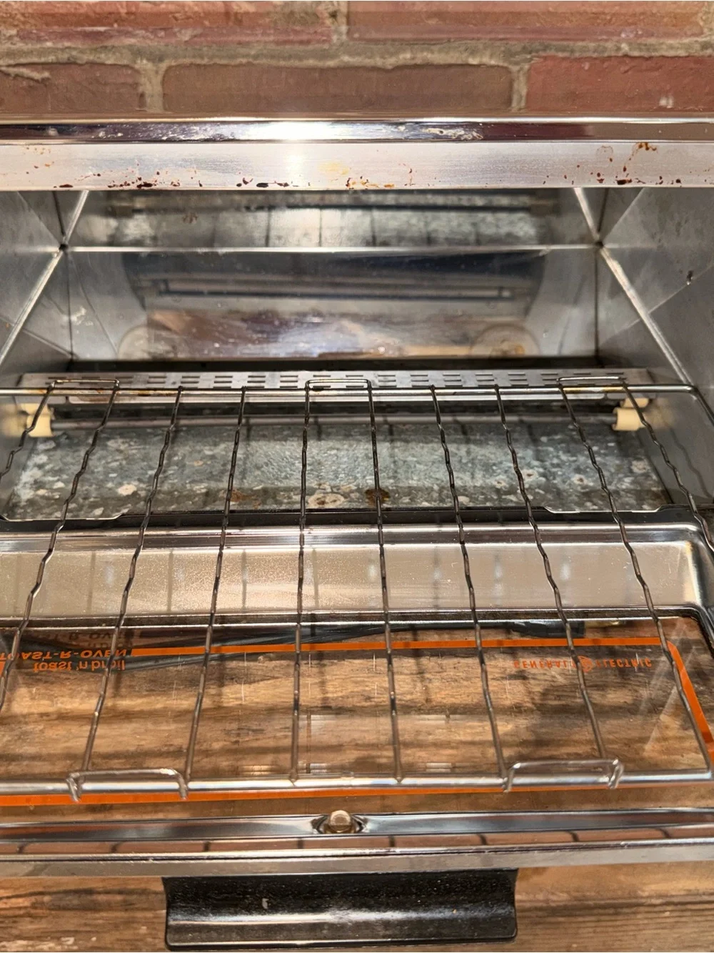 Vintage Toast-R-Oven Countertop Toaster Oven with Orange Accents